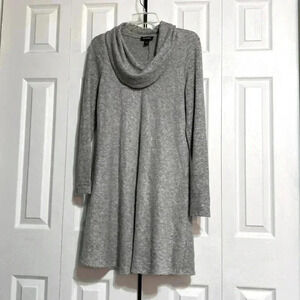 A Byer gray soft knit sweater dress size LARGE